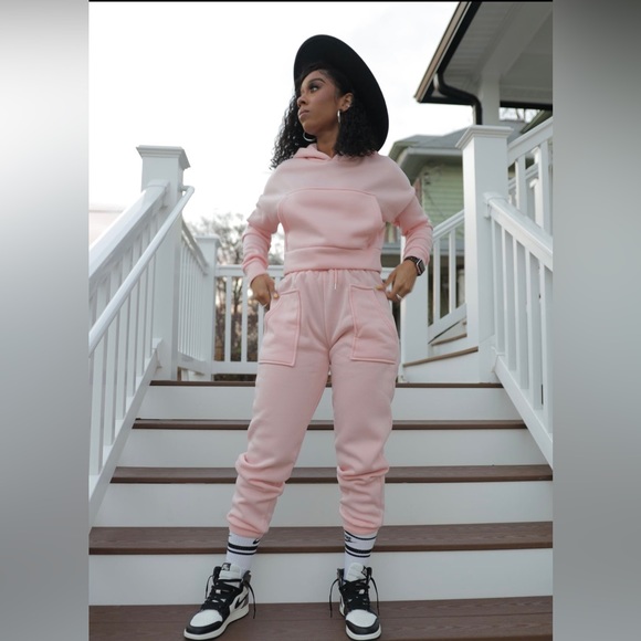 I Found You | Sweatsuit - Picture 6 of 9